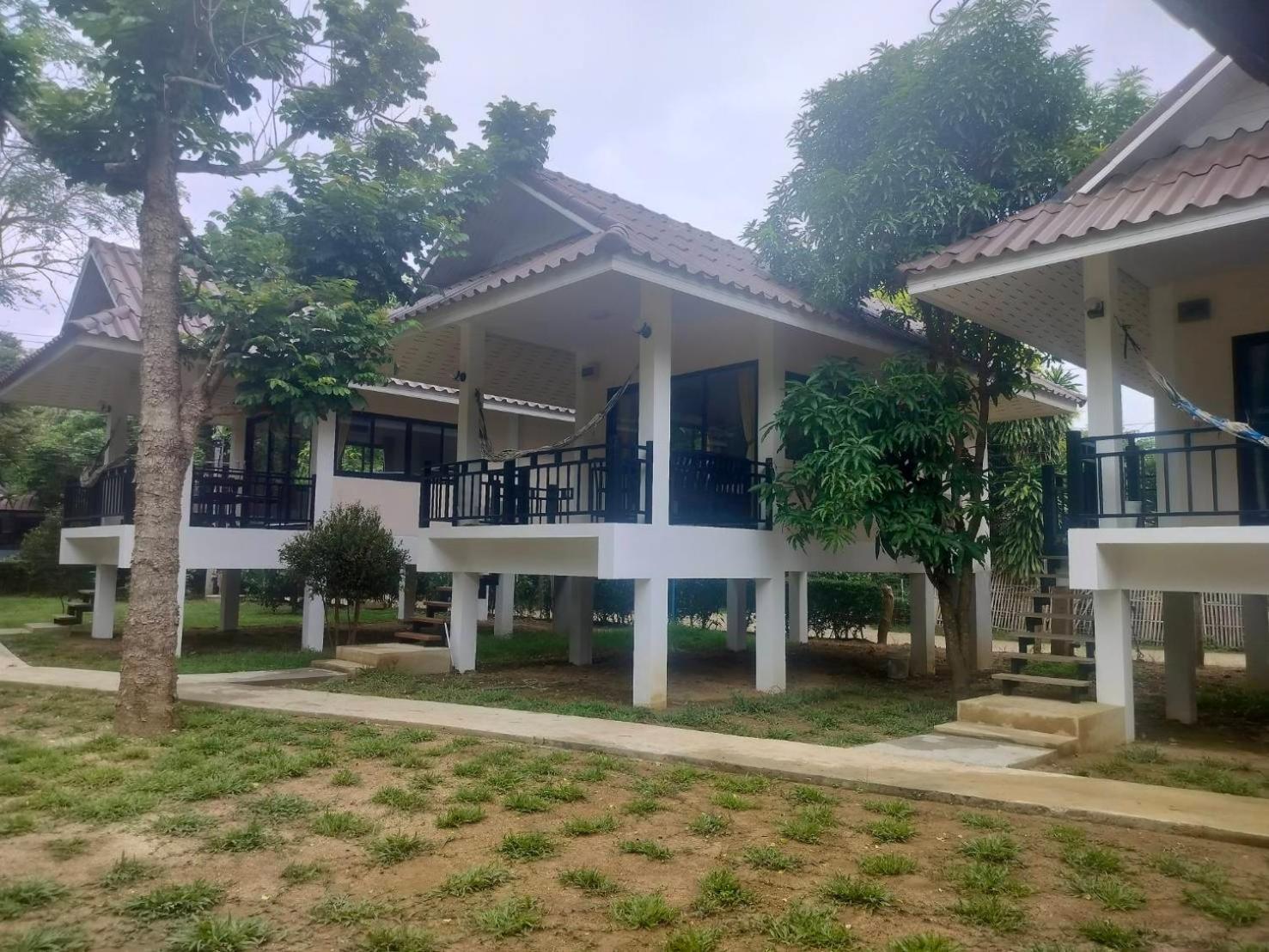 Family Hut Pai Hotel Exterior foto