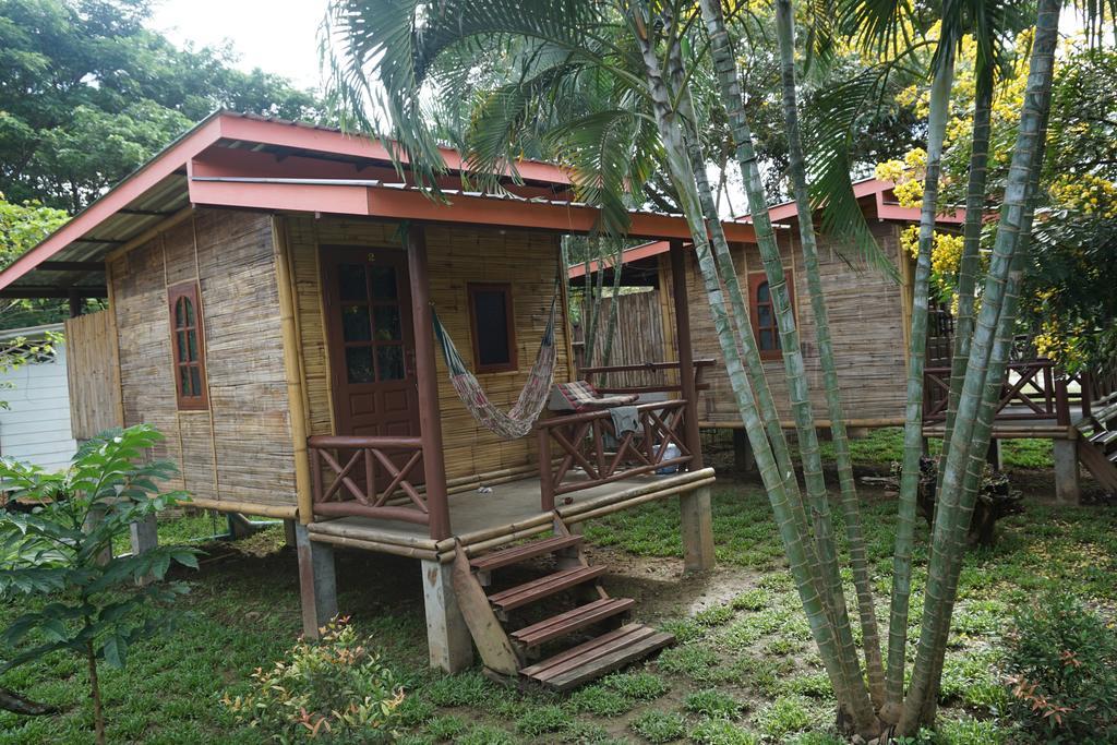 Family Hut Pai Hotel Exterior foto