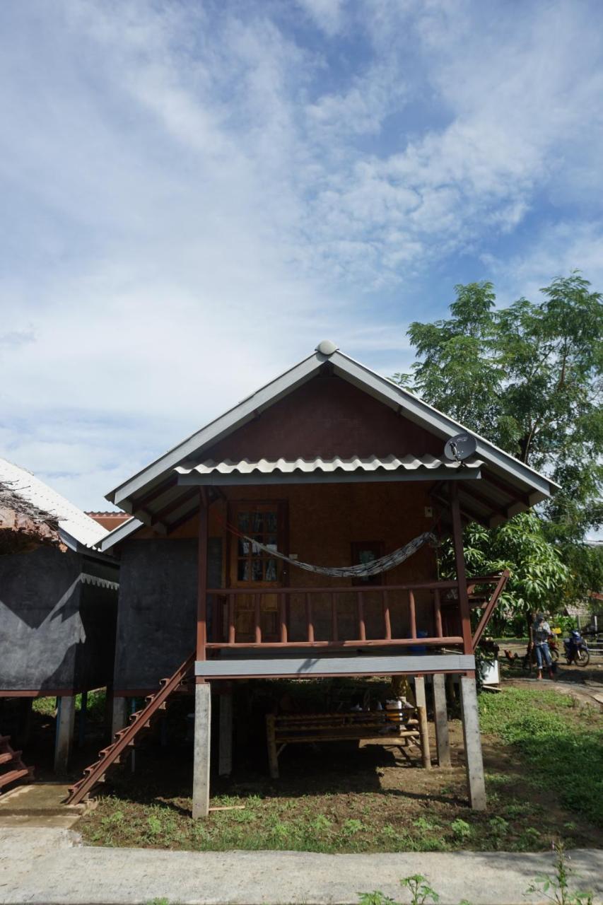 Family Hut Pai Hotel Exterior foto